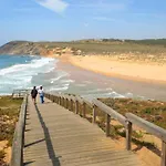 L40 & Pool- Vale Da Telha,