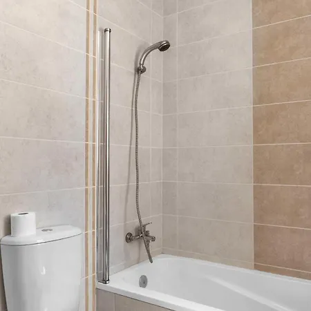 L40 & Pool- Vale Da Telha, *