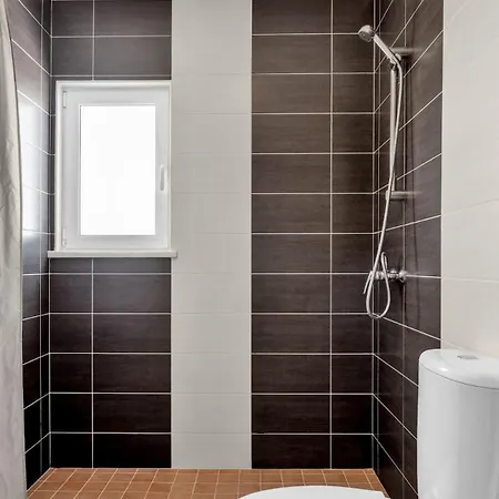 L40 & Pool- Vale Da Telha, Villa *
