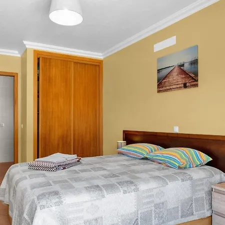 Villa L40 & Pool- Vale Da Telha, *