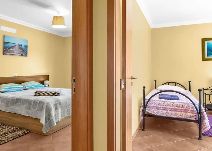 L40 & Pool- Vale Da Telha, ヴィラ *