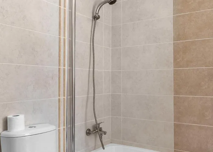 L40 & Pool- Vale Da Telha, *