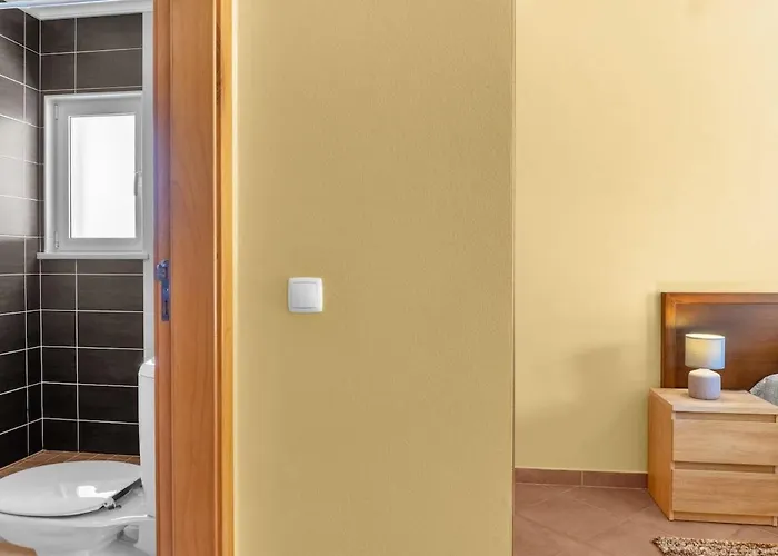 L40 & Pool- Vale Da Telha, ヴィラ